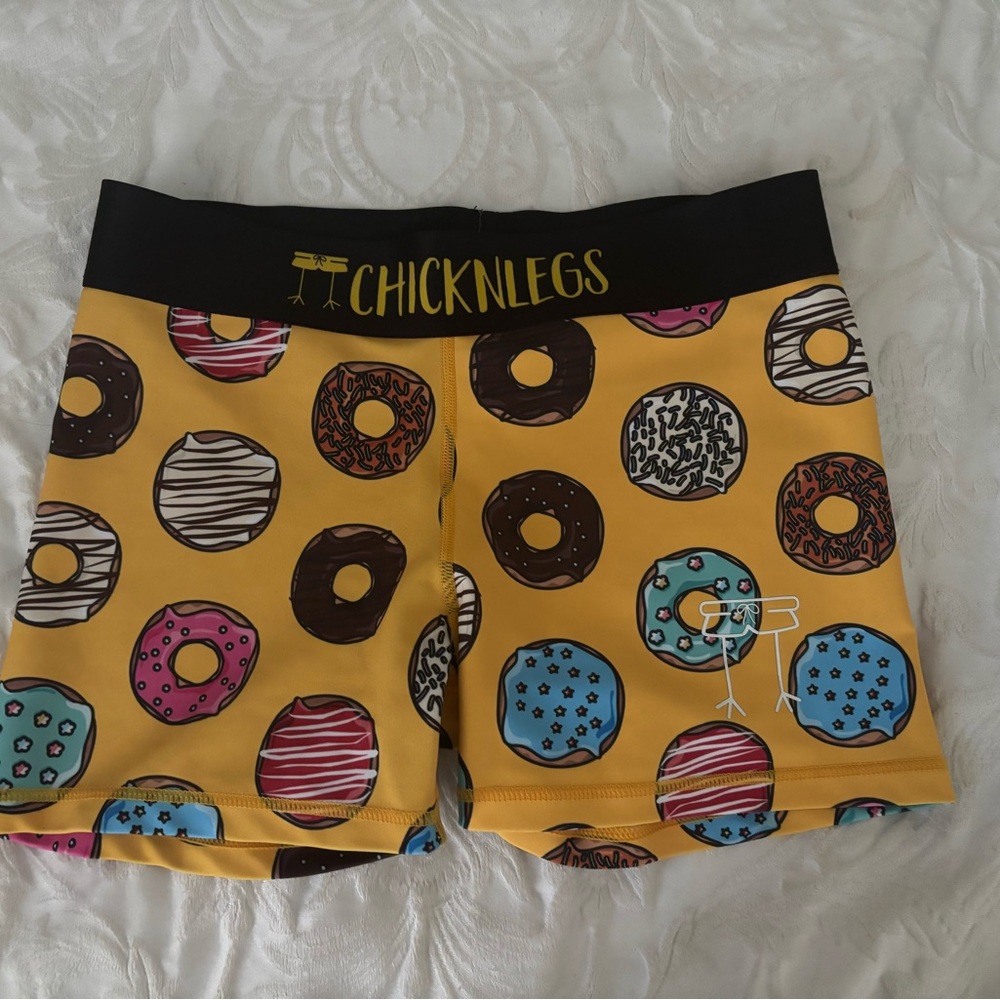 ChicknLegs Donut Print Shorts